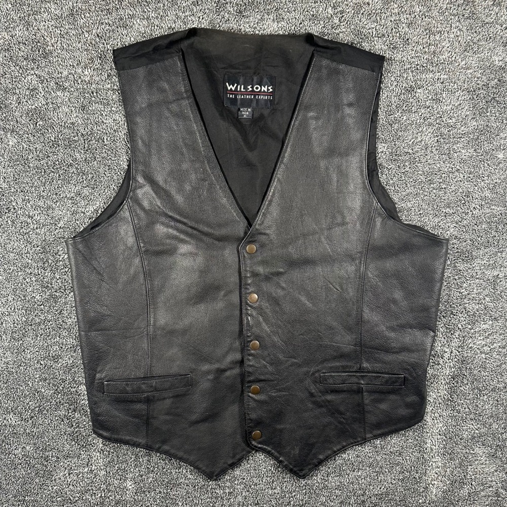 Wilsons Mens Black Leather Front Vest Size XL Snap Front Adjustable Back